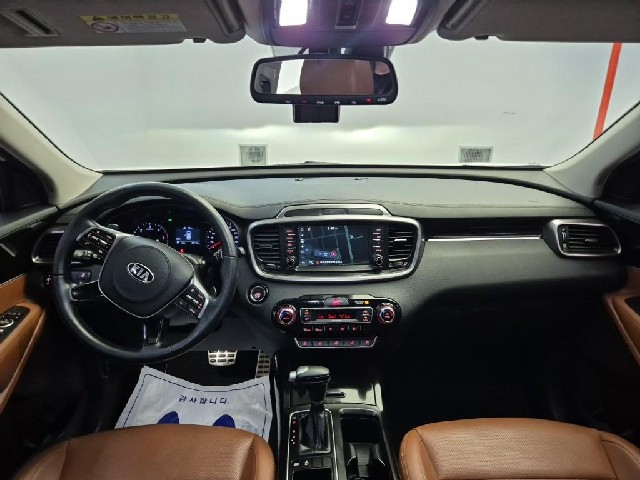 6051501577R6.jpg