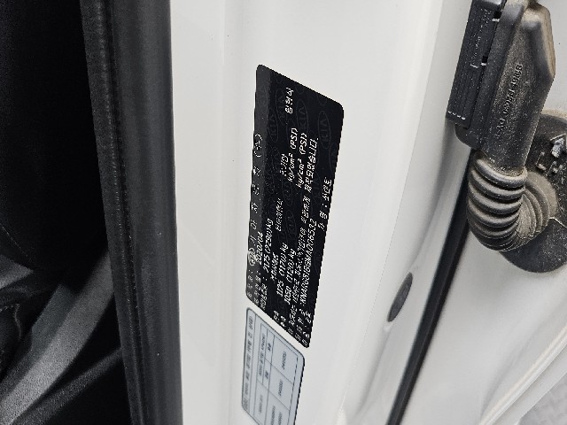 ac677278d6049414a2460913dfad6992.jpeg