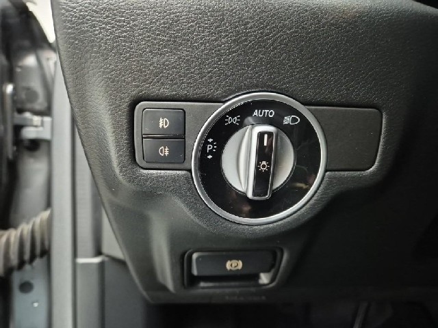 5121002158R18.jpg