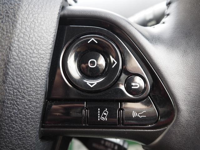 1201125A30261029W00213.jpg