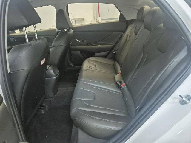 6051501897R12.jpg
