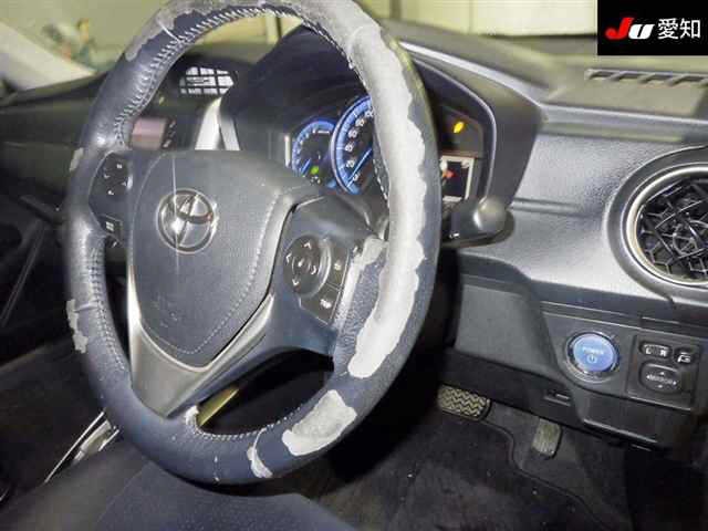 98c102ad73f79bcff64d595ce8b0ecc6.jpg
