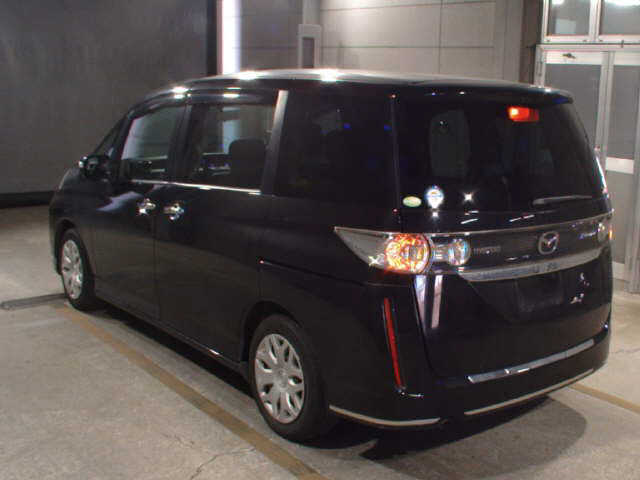 0fc189ba972412ddec5b24aabdd9bc93.jpg