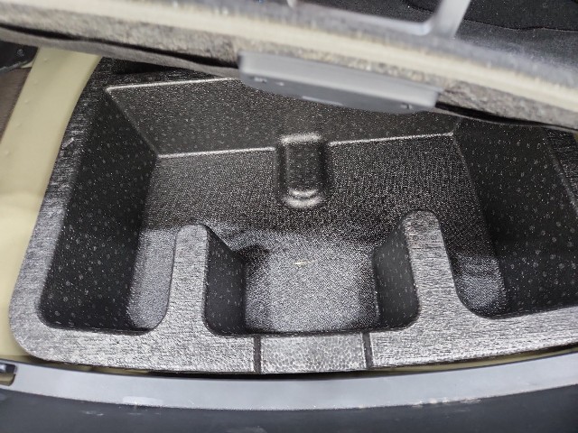 lotterental_203917137_vt77u_8.jpg