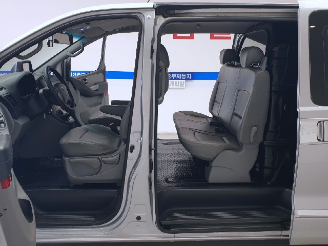 af04e468e5e8df40ef5409ffd43b7707.jpeg