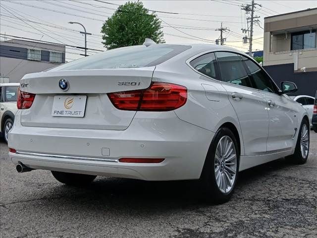 2fc7a598afd66cb1ea91724325bd0713.jpg