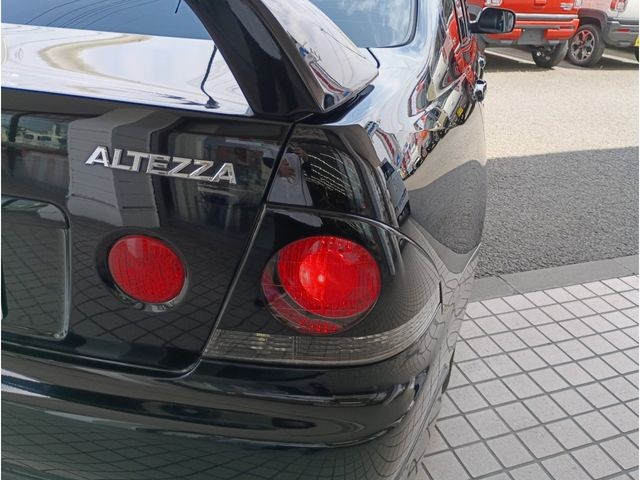 3bf300f91989452304b1cf945d97440e.jpg