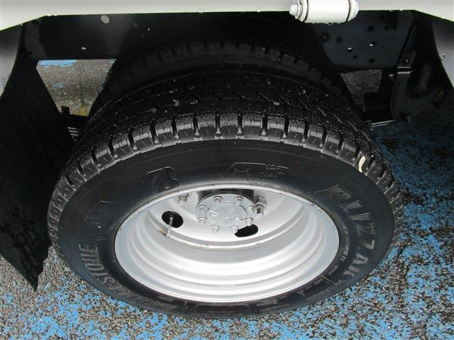8e99ff8f64c10cd81d0a78cf8ef3af58.jpg