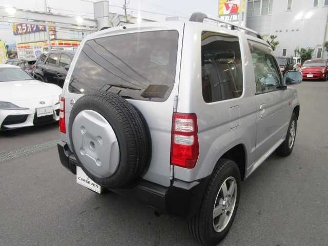 40c75ede47719c09fef72bd8d212bd26.jpg
