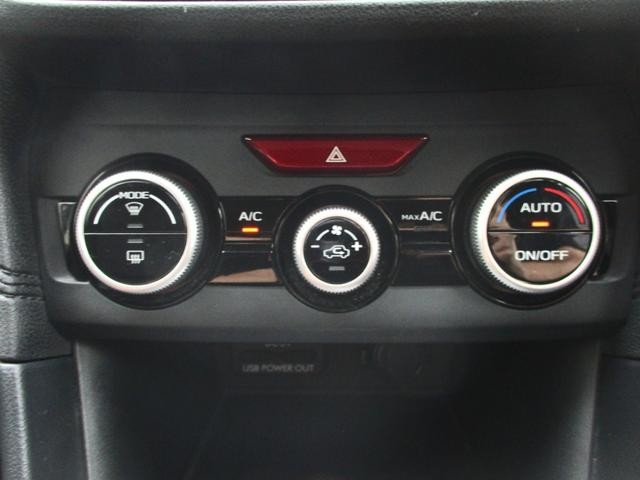 0502687A30260910W00114.jpg