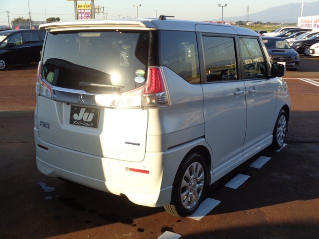 cbc8e1dcb8d4b3c0f3de6a4f7a426a2f.jpg