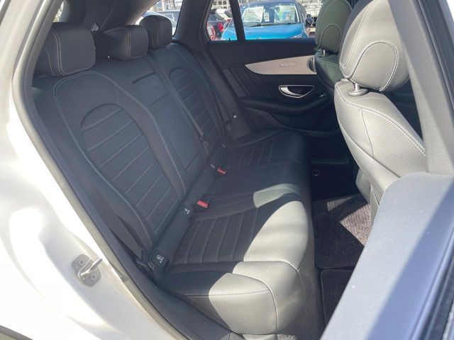 0714b4a98d03662398333158aa7523dc.jpg