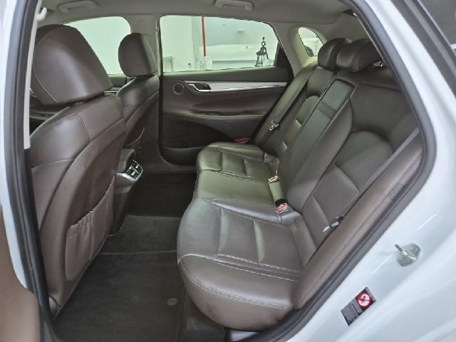 6051500771R12.jpg