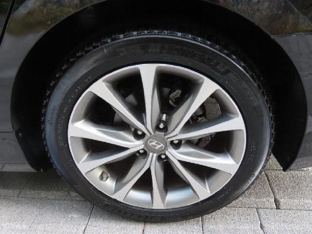 5b0798975a71504a1e05d387cf381c30.jpeg