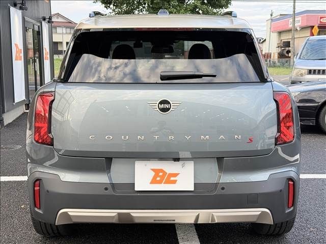 7ac2389de27db6a4f4d6b1aaa68ecbe2.jpg