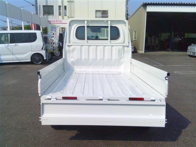 89fb50e36ff598bf293bd3d0c859ea85.jpg