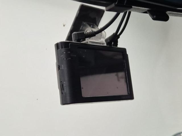 6051000032R11.jpg
