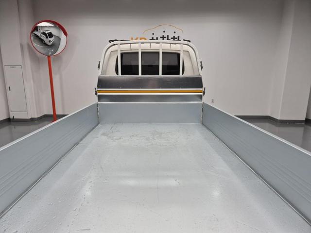 6051000032R14.jpg