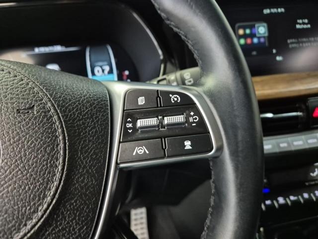 5111500834R16.jpg