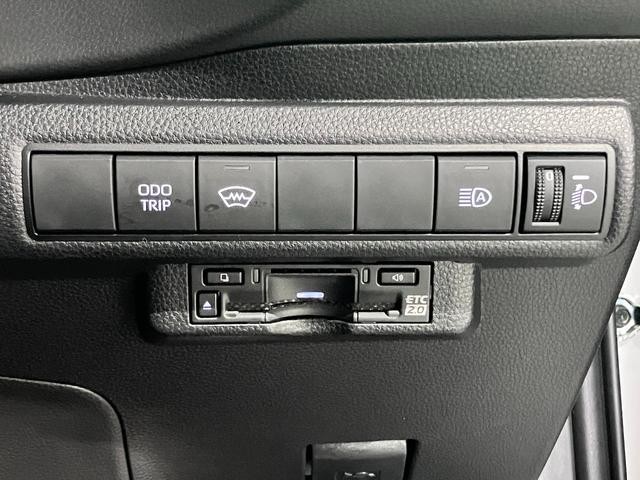 0500075A30261007W00117.jpg