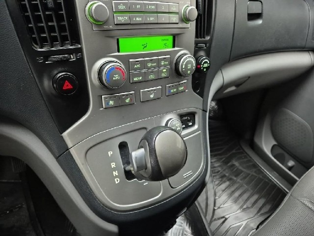 6041002579R8.jpg