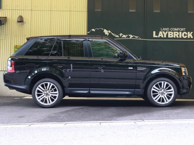 0210073A30260712W00106.jpg