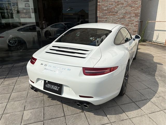 d267655db9dd35988939b67bc577c93d.jpg