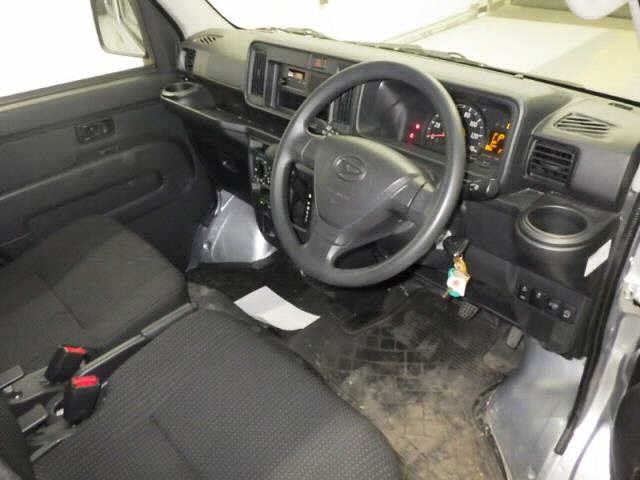 e3fea39db52a4a550d57b2998e755d2d.jpg