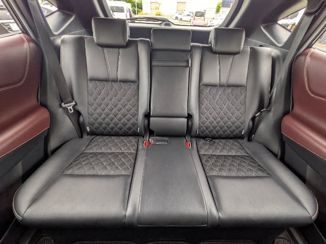 112ba28af66ab2d8c4009fcd77f3267d.jpg