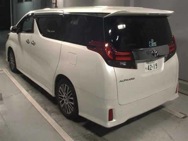 ebbe4ff7cf6e7bf55608ab5ee16ca393.jpg