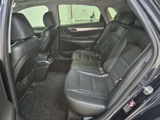 6051002477R12.jpg