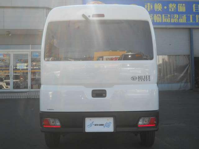 fa50ee76b96edab75903d1d408756b13.jpg