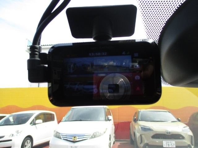 6d5ec7d257eddd2ef9aca2daa41f0861.jpg
