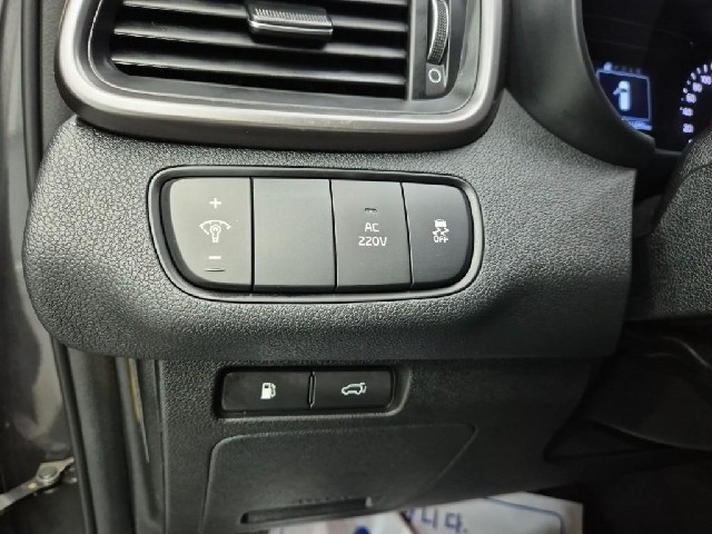 6051002575R17.jpg