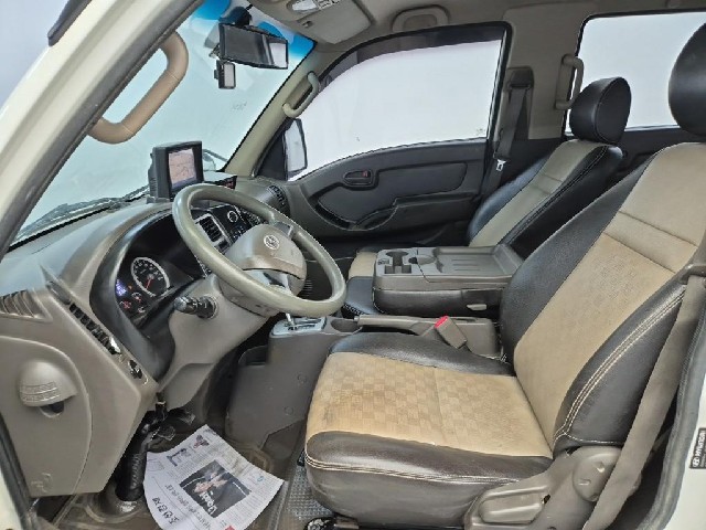 6031002032R10.jpg