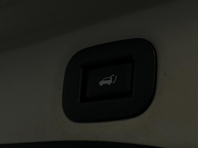 0302944A30261016W00208.jpg