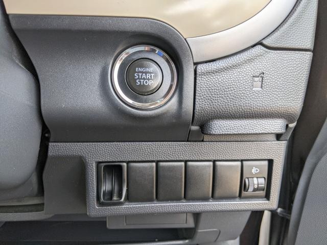 0503486A30260925W01318.jpg