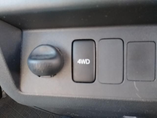 0404524A30260324W00314.jpg