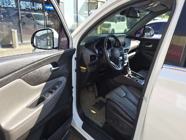 fb919c90359155a9309a54f3a5fef143.jpeg