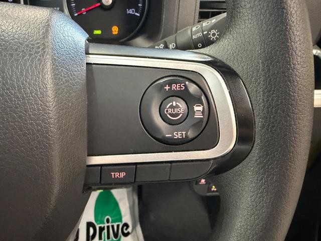 0300353A30260516W00111.jpg