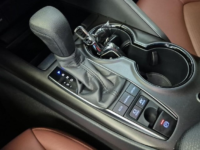 6051501810R8.jpg