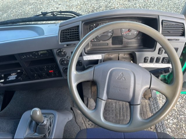 bb848e6f57b8d4f2ac26ab5ad62393ff.jpg