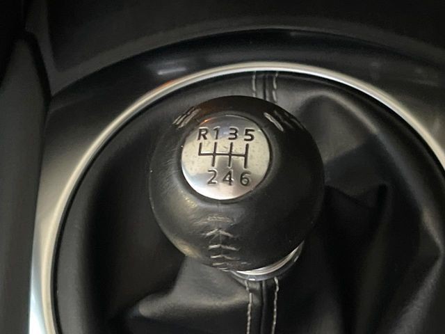 4353126e707f52eeae9c0b352a421c04.jpg