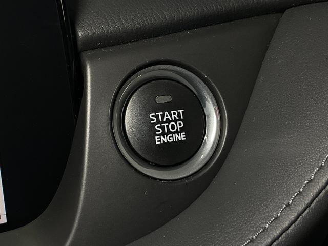 0504839A30261020W00419.jpg