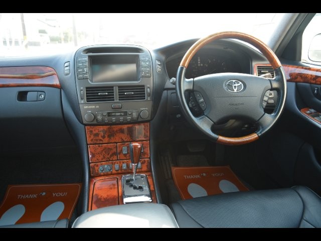 adb96225aead66367a47d52206f7fbf8.jpg