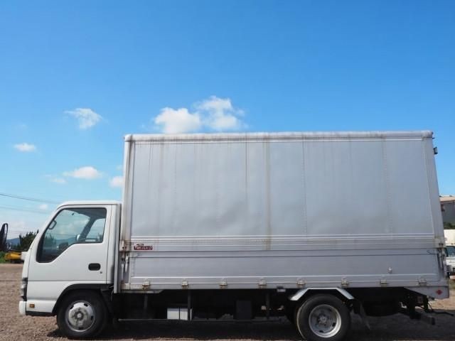 487a1cc9ab08d9e7e319ffab4c3ab812.jpg