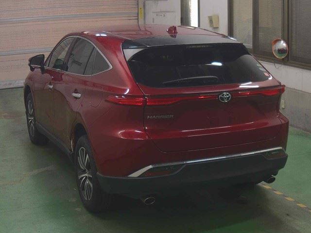 bc4225949937d05ff3d61de0746db372.jpg