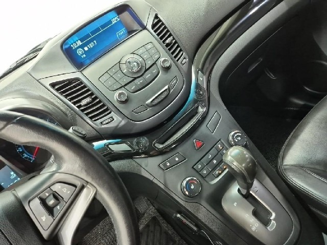 6061000156R10.jpg