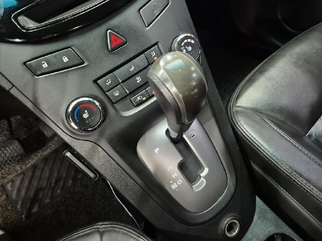 6061000156R8.jpg