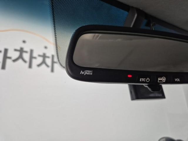 6051000311R13.jpg